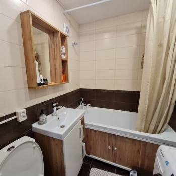 Продается 1-комнатная квартира, 44,3 м²