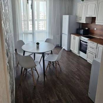 Продается 1-комнатная квартира, 36,9 м²