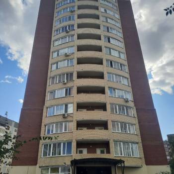Продается 1-комнатная квартира, 45 м²