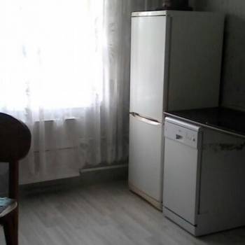 Сдается 2-х комнатная квартира, 80 м²