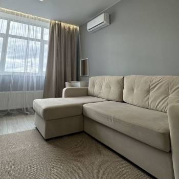 Продается 1-комнатная квартира, 39,7 м²
