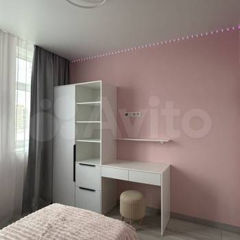 Продается 1-комнатная квартира, 39,7 м²