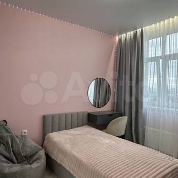 Продается 1-комнатная квартира, 39,7 м²
