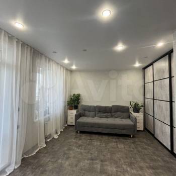 Продается 1-комнатная квартира, 38,2 м²