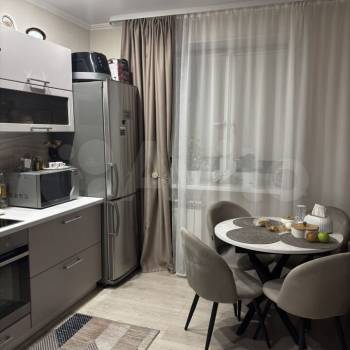 Продается 1-комнатная квартира, 51 м²