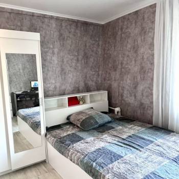 Сдается Многокомнатная квартира, 49 м²