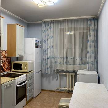 Сдается 1-комнатная квартира, 38 м²