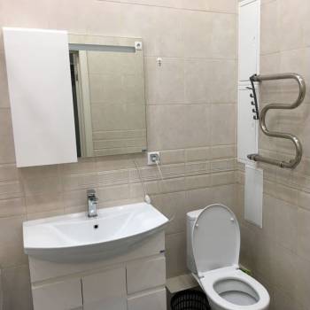 Продается 1-комнатная квартира, 37 м²