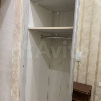 Продается 1-комнатная квартира, 37 м²