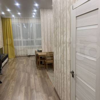 Продается 1-комнатная квартира, 37 м²