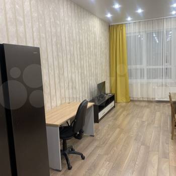 Продается 1-комнатная квартира, 37 м²