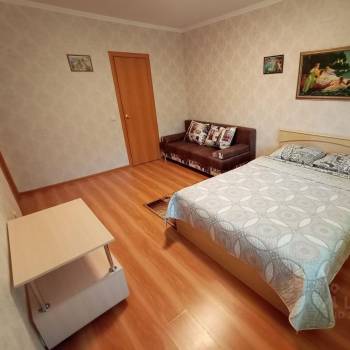 Сдается 1-комнатная квартира, 40 м²