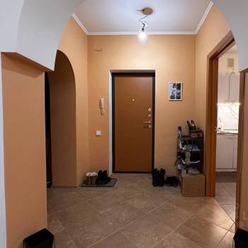 Сдается 1-комнатная квартира, 50 м²