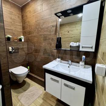 Продается 1-комнатная квартира, 38 м²