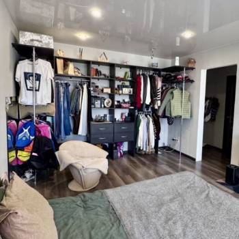 Продается 1-комнатная квартира, 38 м²