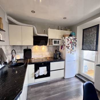 Продается 1-комнатная квартира, 38 м²