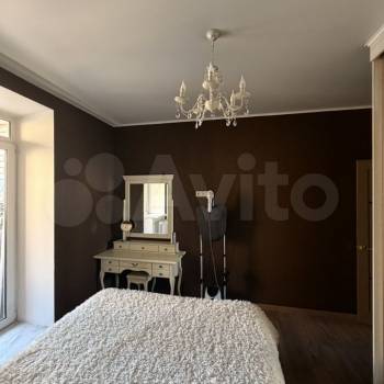 Продается 1-комнатная квартира, 44 м²