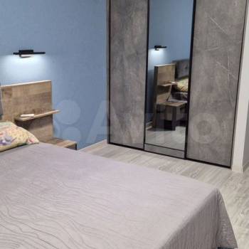 Сдается 1-комнатная квартира, 58 м²