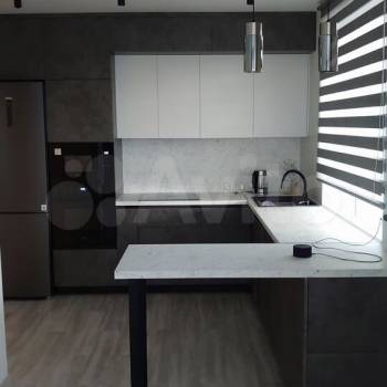 Сдается 1-комнатная квартира, 58 м²