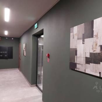 Продается 1-комнатная квартира, 53 м²