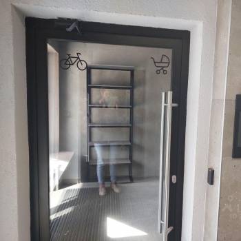 Продается 1-комнатная квартира, 53 м²