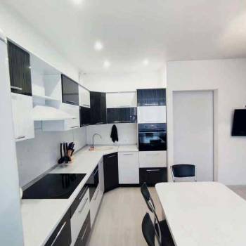 Сдается 1-комнатная квартира, 41 м²