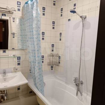 Сдается 1-комнатная квартира, 48 м²