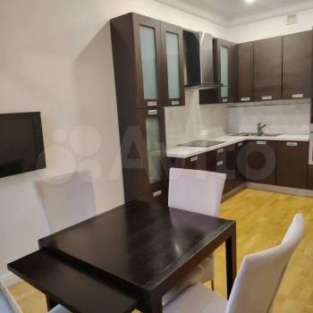 Продается 2-х комнатная квартира, 60 м²