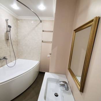 Продается Многокомнатная квартира, 105,4 м²