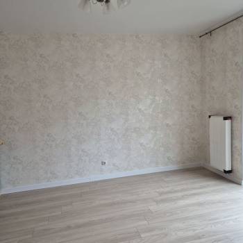 Продается 1-комнатная квартира, 30,6 м²