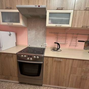 Продается 1-комнатная квартира, 43 м²