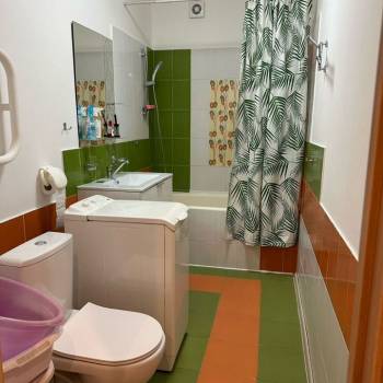 Продается 1-комнатная квартира, 43 м²