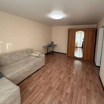 Сдается 1-комнатная квартира, 37,4 м²