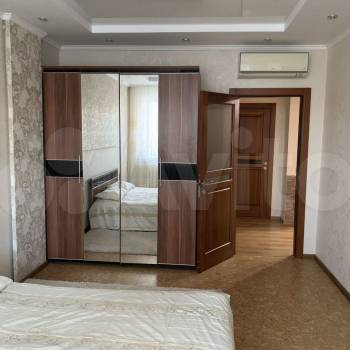 Продается Многокомнатная квартира, 114 м²