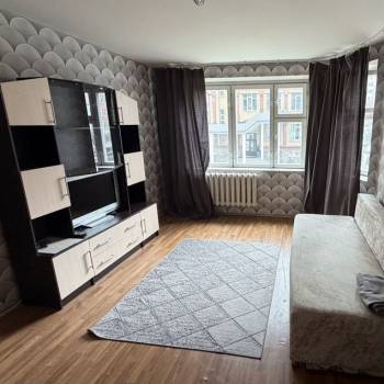 Сдается 1-комнатная квартира, 40,4 м²