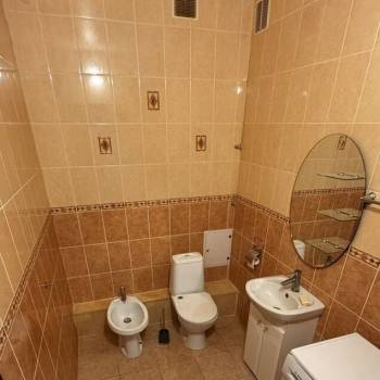 Продается 2-х комнатная квартира, 89 м²
