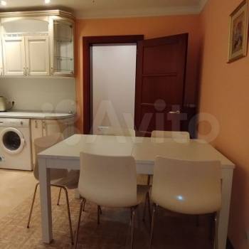 Сдается Многокомнатная квартира, 91,5 м²