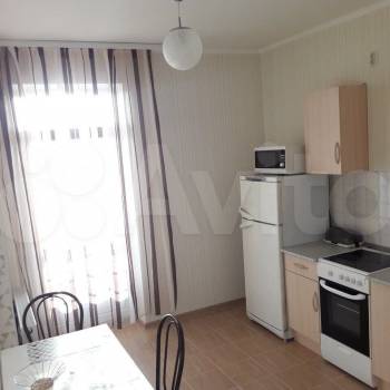 Сдается 1-комнатная квартира, 36,4 м²