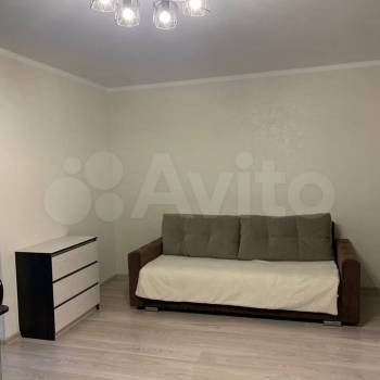 Продается 1-комнатная квартира, 35,5 м²