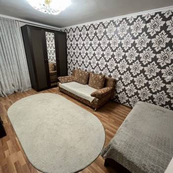 Сдается 1-комнатная квартира, 38 м²