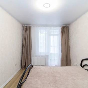 Продается 1-комнатная квартира, 40,7 м²