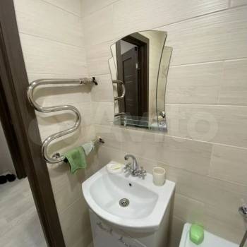 Продается 1-комнатная квартира, 37,4 м²