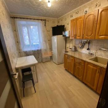 Продается 1-комнатная квартира, 37,4 м²