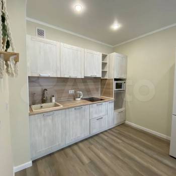 Продается 2-х комнатная квартира, 61 м²