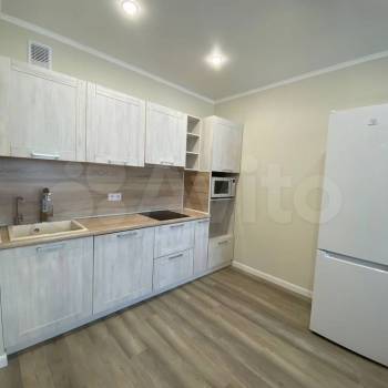 Продается 2-х комнатная квартира, 61 м²