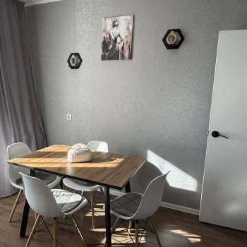 Продается 1-комнатная квартира, 41 м²