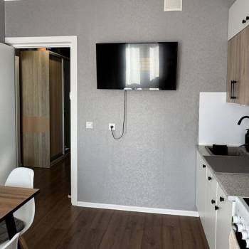 Продается 1-комнатная квартира, 41 м²