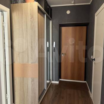 Продается 1-комнатная квартира, 41 м²