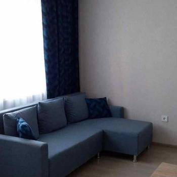 Сдается 1-комнатная квартира, 50 м²