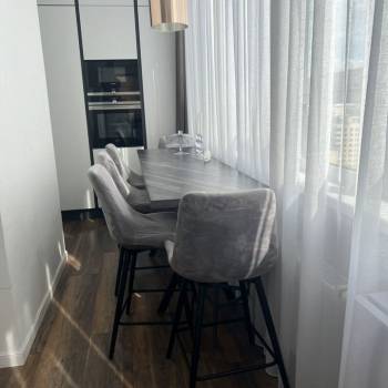 Продается Многокомнатная квартира, 120 м²
